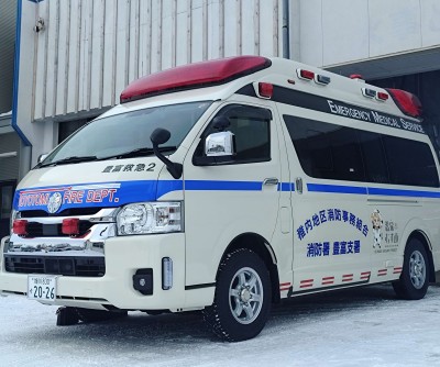 ラッピング仕様救急車