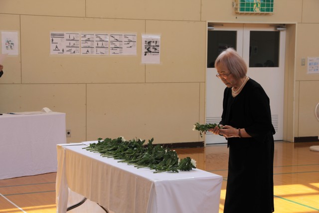 戦没者への追悼と恒久の平和を願う4