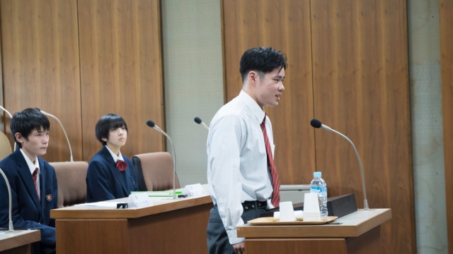 高校生の声を町政に