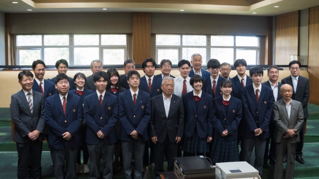 高校生の声を町政に