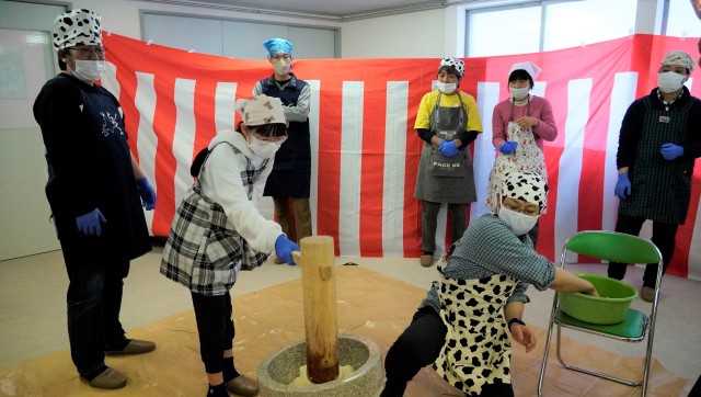 年忘れのお餅つき2